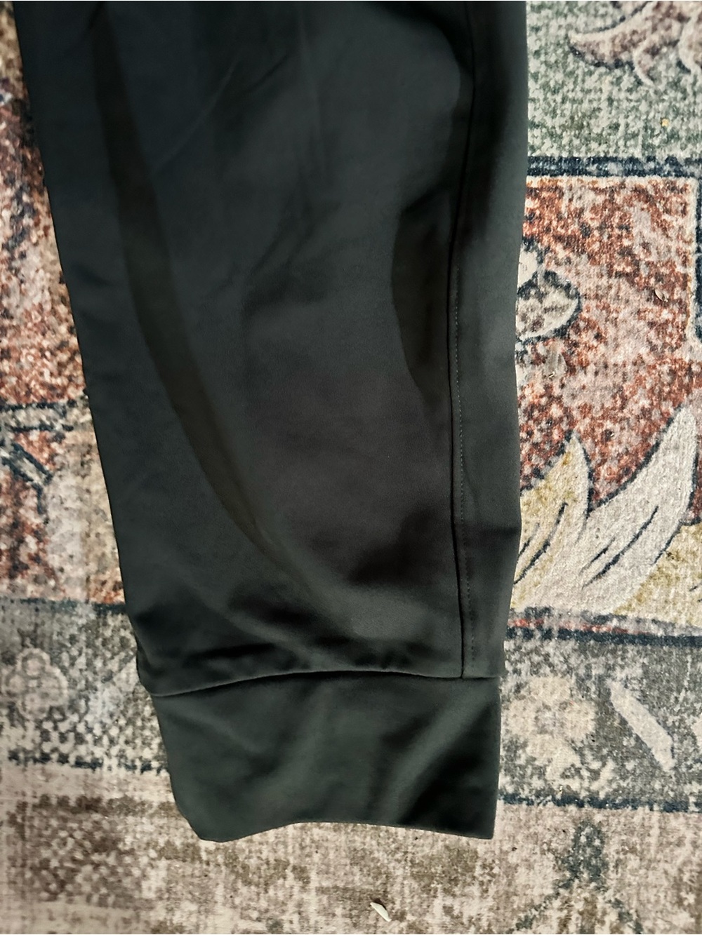 32 Degrees Men's Black Jogger Sweatpants with Tapered Cuff